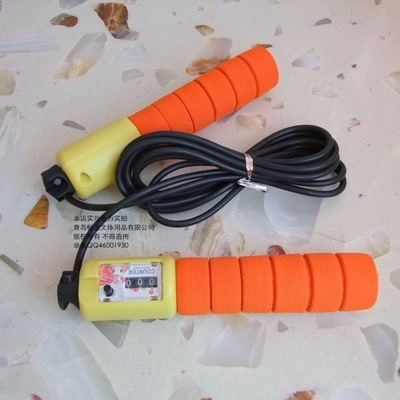 青岛畅游文体用品 批发供应记数跳绳、比赛跳绳，计数橡胶绳海绵柄学生学校首选